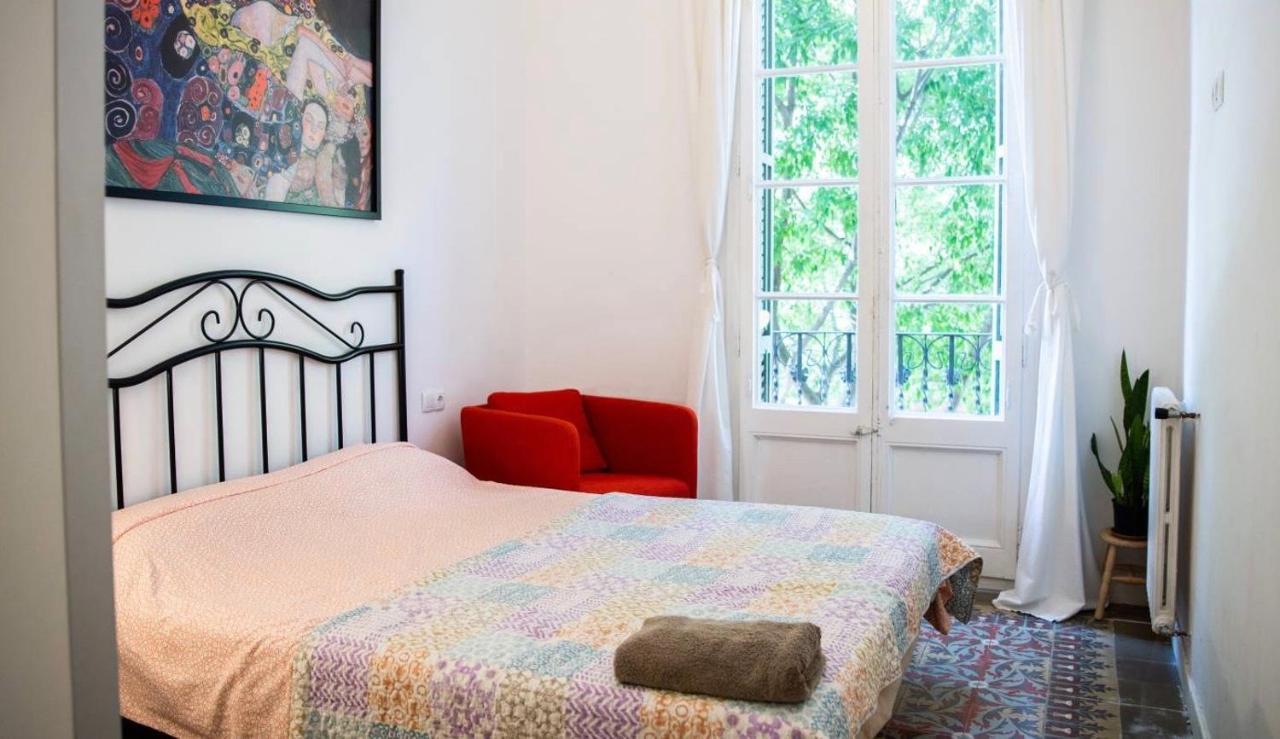 Eixample Apartments - Pova Barcelona Exteriör bild