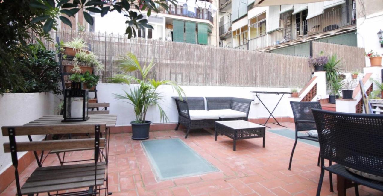 Eixample Apartments - Pova Barcelona Exteriör bild